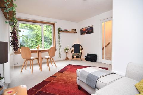 99 Springfield, Edinburgh, EH6 5SD