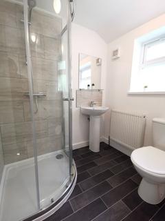 1 bedroom in a house share to rent - Kings Bench Street,  Hull, HU3