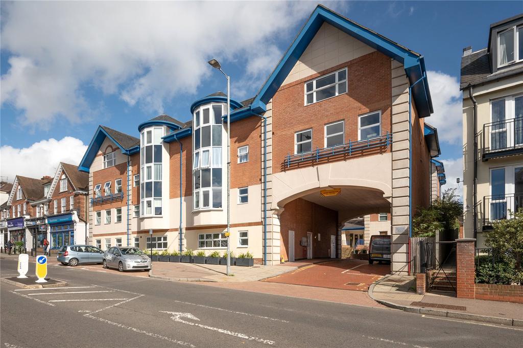 London Road, St. Albans, Hertfordshire 2 bed flat £525,000