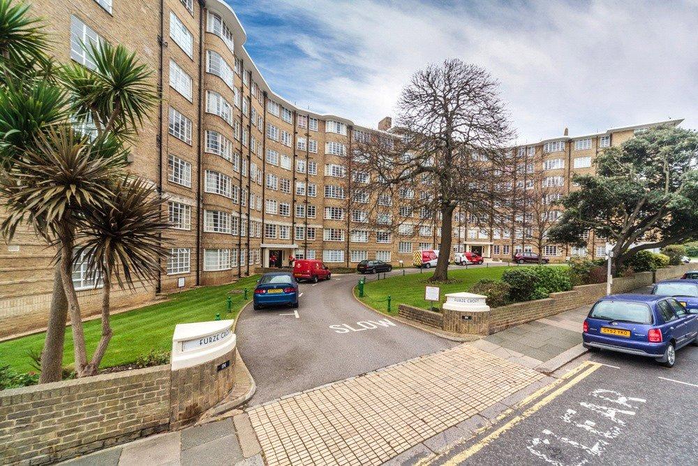 Furzecroft, Furze Hill, Hove, BN3 1 bed flat for sale £280,000