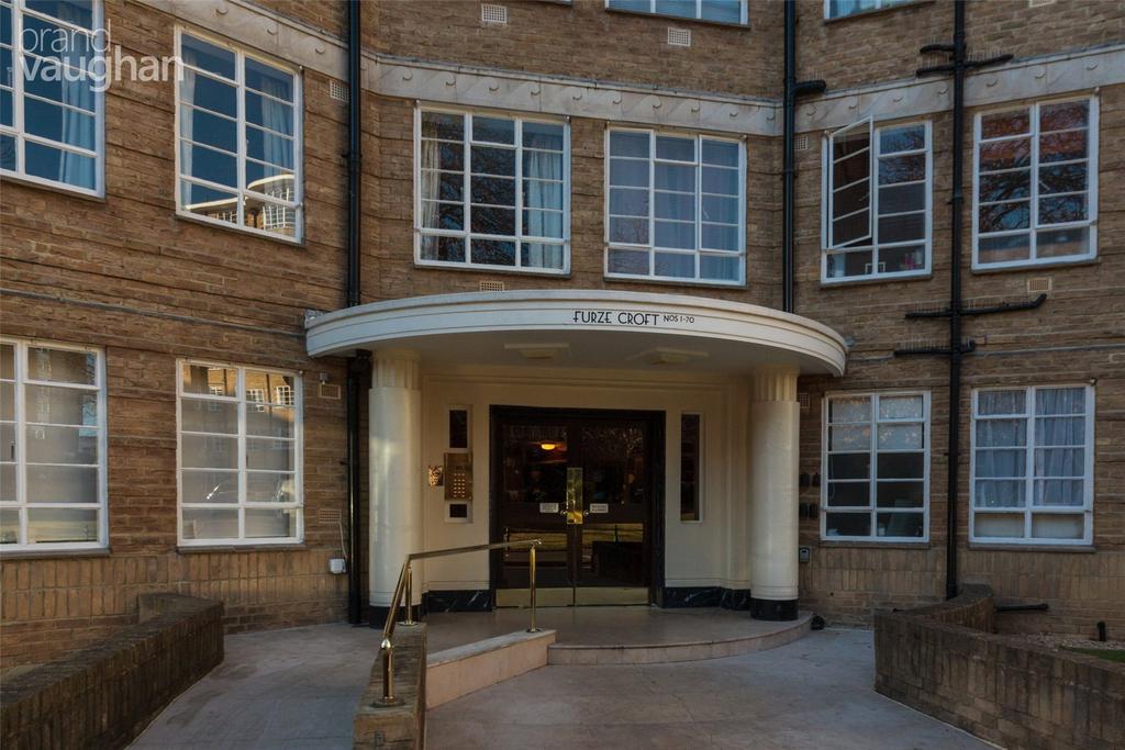 Furzecroft, Furze Hill, Hove, BN3 1 bed flat for sale £280,000