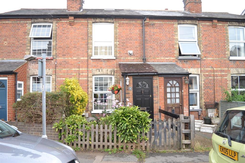 Upper Bridge Road, Chelmsford 2 bed house £1,250 pcm (£288 pw)