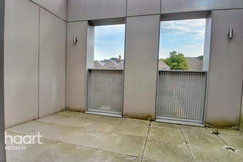12 Buckley Close, Chatham, ME4 4GP