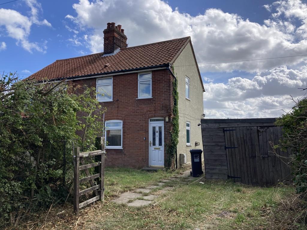 Paston, North Walsham 3 bed semidetached house £160,000