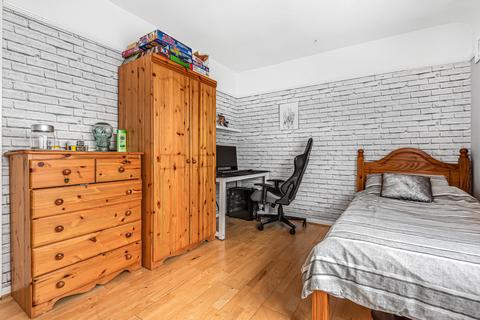 78 Castlecombe Road, London, SE9 4AP