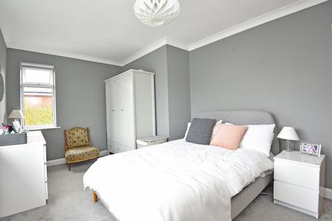 4 bedroom semi-detached house for sale - Beech Road, Harrogate