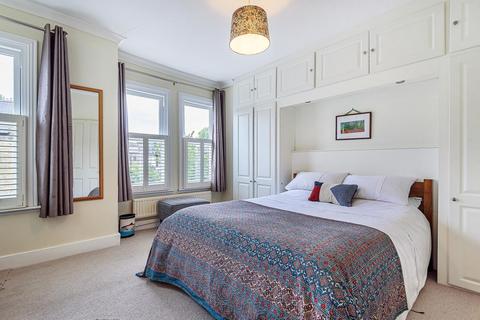 31 Bertal Road, London, SW17 0BX