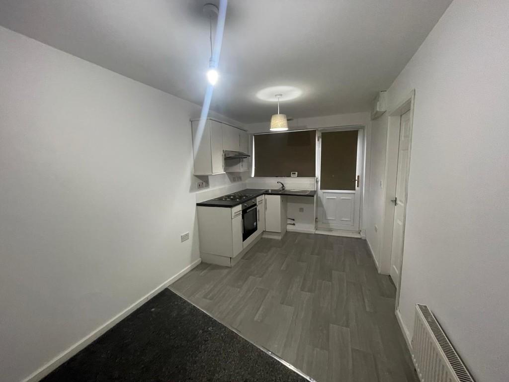 Living Kitchen 2