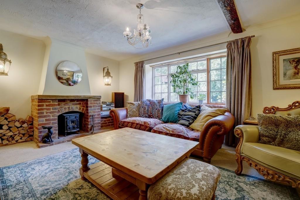 Morley St. Botolph 5 bed detached house for sale £600,000