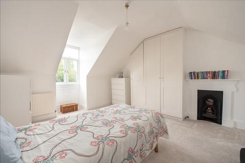 2 bedroom apartment for sale - Savernake Road, London