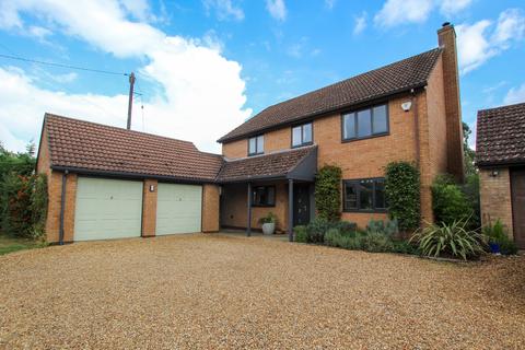4 bedroom detached house for sale - Earith Road, Willingham, Cambs.