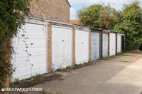 undefined, Caxton Road, Hoddesdon EN11