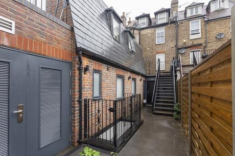 2 bedroom terraced house for sale, High Street, Dorking