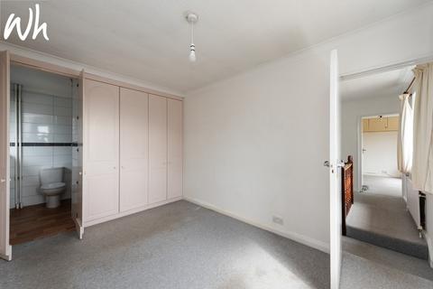20 Brangwyn Crescent, Brighton, BN1 8XJ