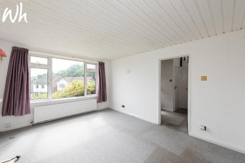 20 Brangwyn Crescent, Brighton, BN1 8XJ