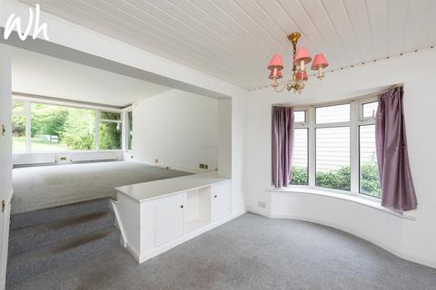 20 Brangwyn Crescent, Brighton, BN1 8XJ