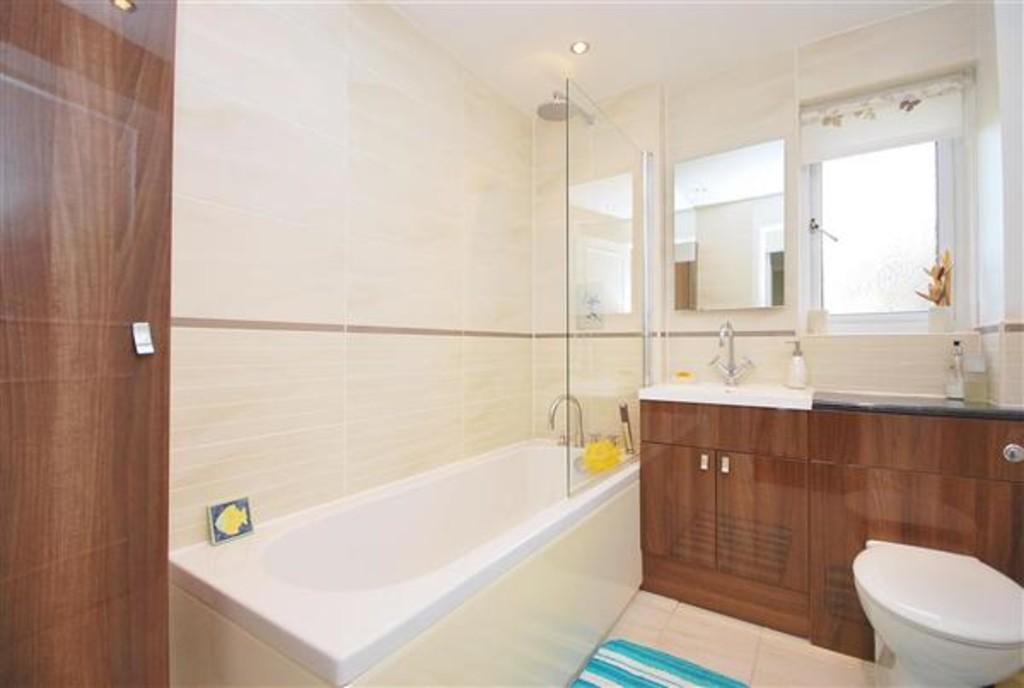 Main bathroom