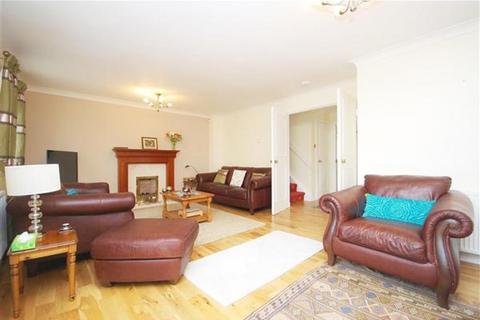 4 bedroom detached house to rent, Murieston Park, Livingston