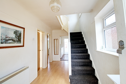 3 bedroom semi-detached house for sale - Ruskin Way, Liverpool L36 5UL