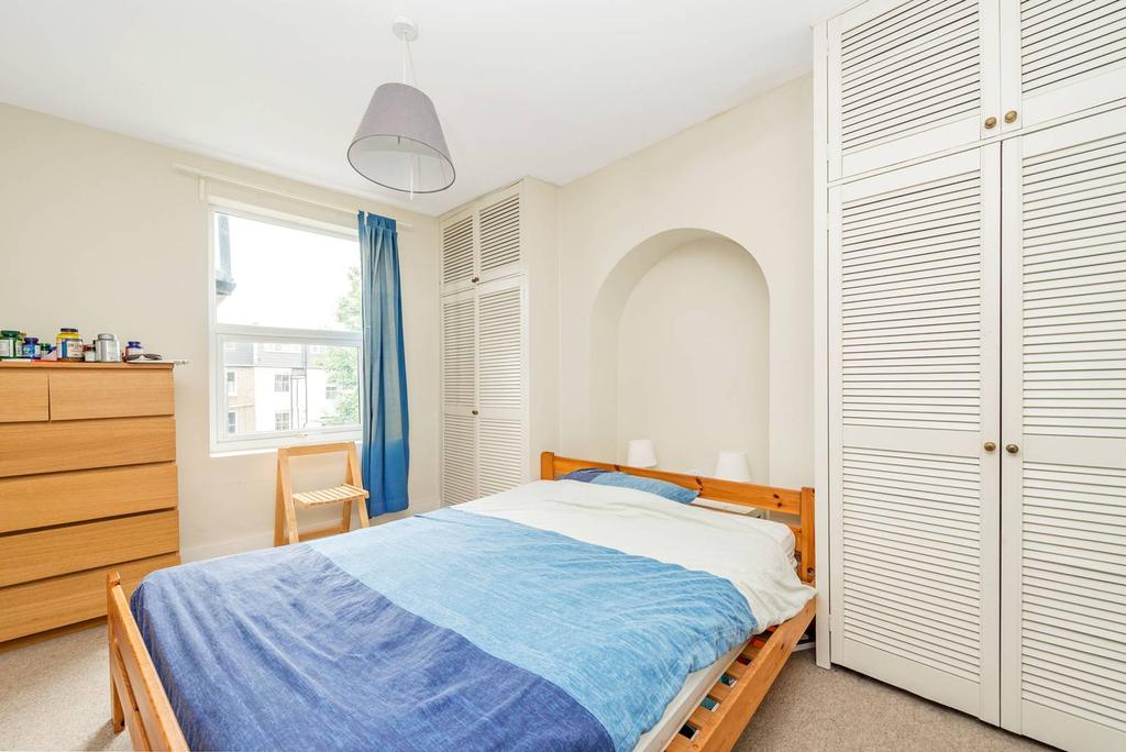 Park West, Hyde Park Estate, London, W2 2 bed flat for sale £600,000