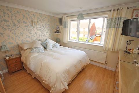12 Faulding Way, Grimsby, DN37 9SE