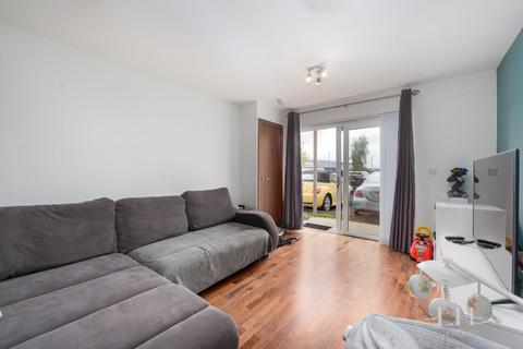 Flat 1, Springwell Court, 2 Millfield Close, Hornchurch, RM11 1GS