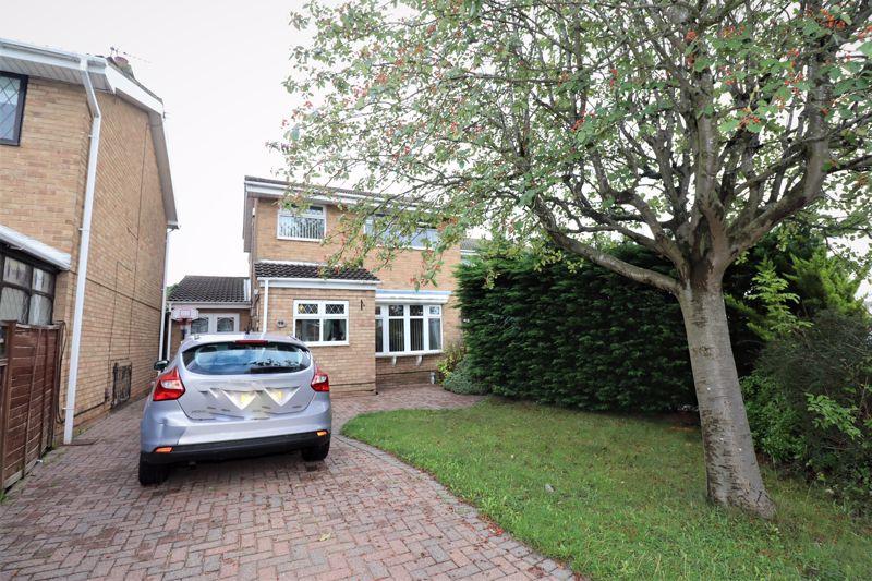 Surbiton Road, Hartburn, StocktonOnTees, TS18 5QE 4 bed detached