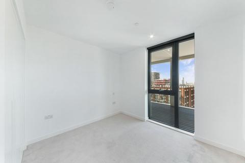 3 bedroom apartment to rent, Pinnacle House, Royal wharf, London, E16