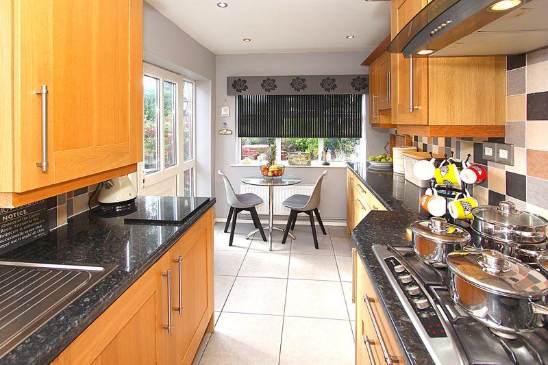 Kitchen diner