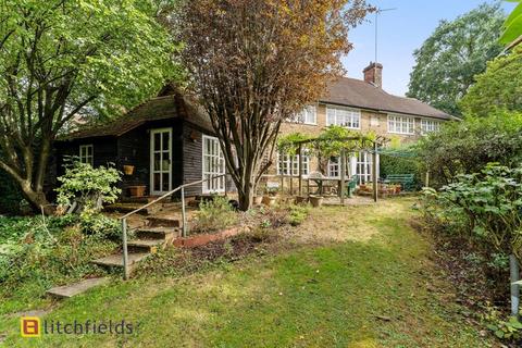 31 Willifield Way, London, NW11 7XU