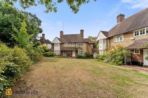 31 Willifield Way, London, NW11 7XU