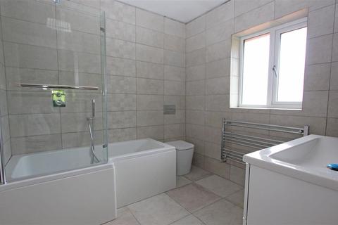 19 Campion Close, Croydon, CR0 5SN
