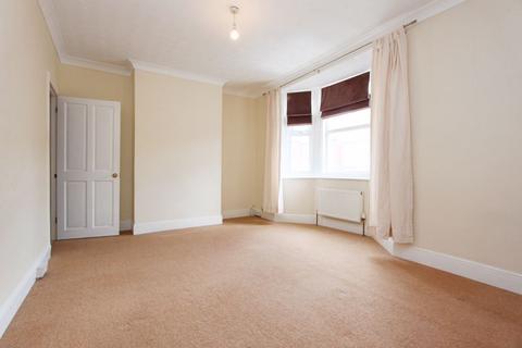 4 bedroom property to rent, Ladysmith Road, Exeter