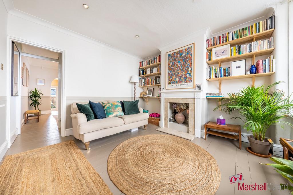 Bradshaw Road, Watford, WD24 2 bed terraced house £390,000