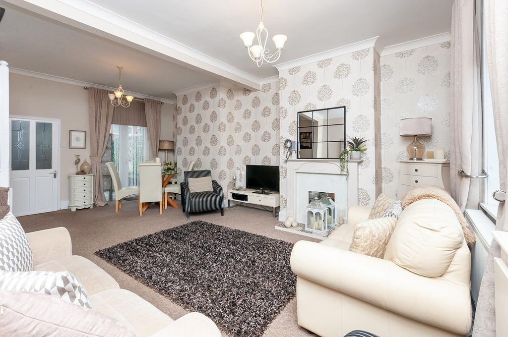 Windleshaw Road, Dentons Green, St Helens, WA10 2 bed terraced house