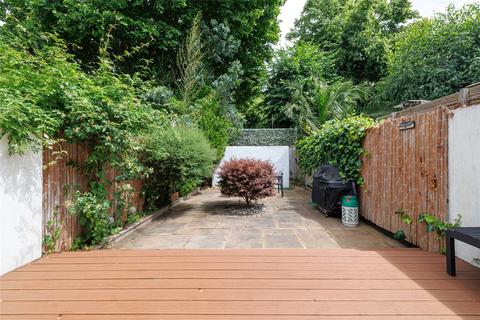 2 bedroom apartment to rent, Woodlawn Road, London, SW6
