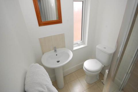 1 bedroom in a house share to rent - Herondale Road, , Mossley Hill