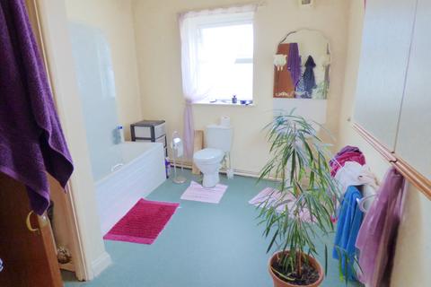 2 bedroom end of terrace house for sale - Lammas Street, Carmarthen, Carmarthenshire