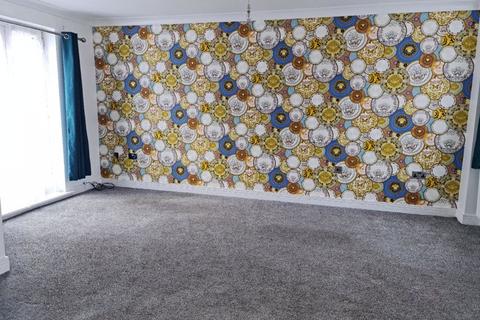 3 bedroom semi-detached house to rent, Anchor Crescent, Hockley, Birmingham, B18 5SL