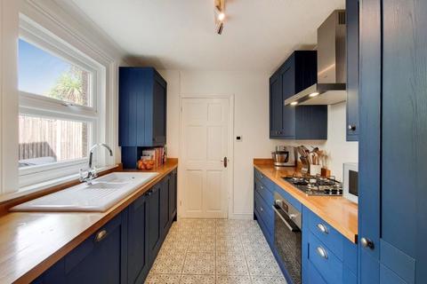 57 Chelsham Road, South Croydon, CR2 6HZ