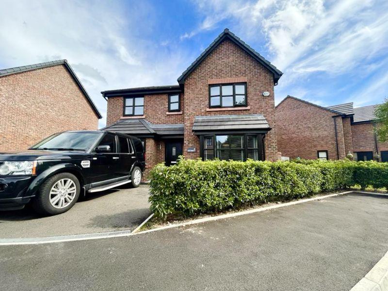 Lowe Grove, Worsley, Manchester 6 bed detached house £750,000