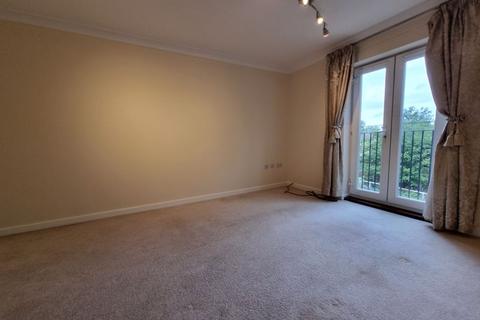 2 bedroom apartment to rent, Scholars Walk, Quedgeley