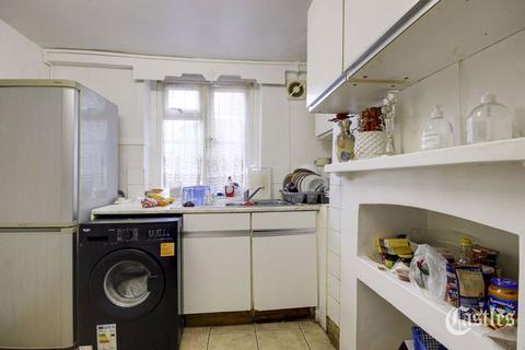 45 Brownlow Road, London, E8 4NS