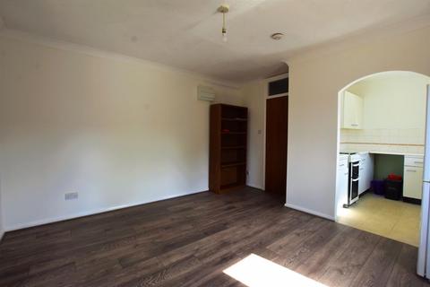 1 bedroom apartment for sale - Barnaby Close, Harrow