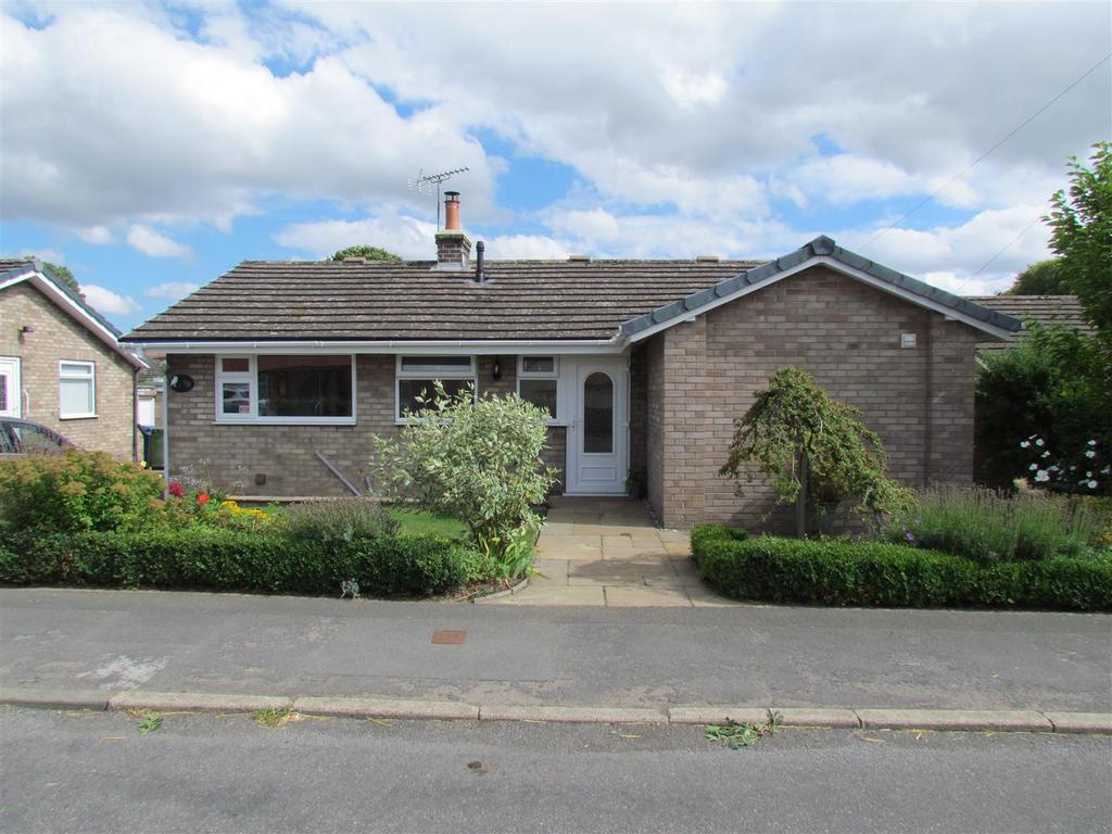 Station Road, Snainton, Scarborough 3 bed detached bungalow £325,000