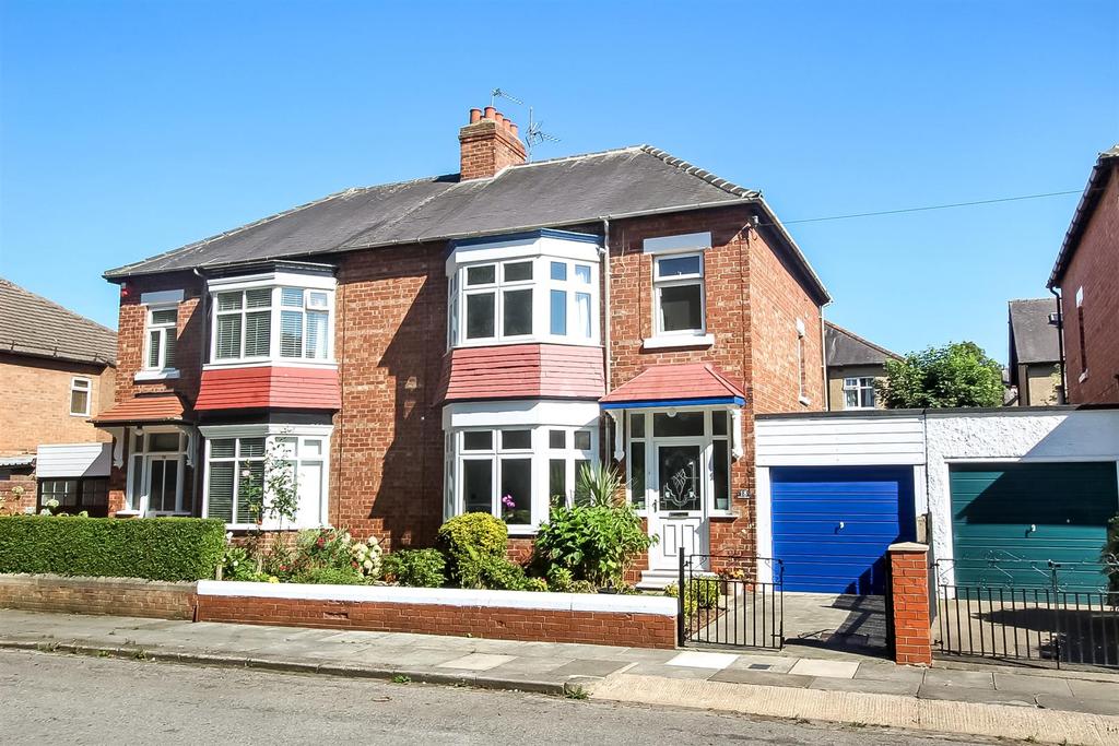 Dene Grove, Darlington 3 bed semidetached house £250,000