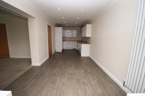 8 Farlea Drive, Bradford, BD2 3RJ