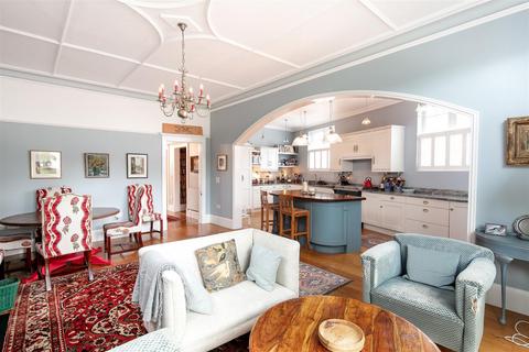 5 Norland Road, Bristol, BS8 3LP
