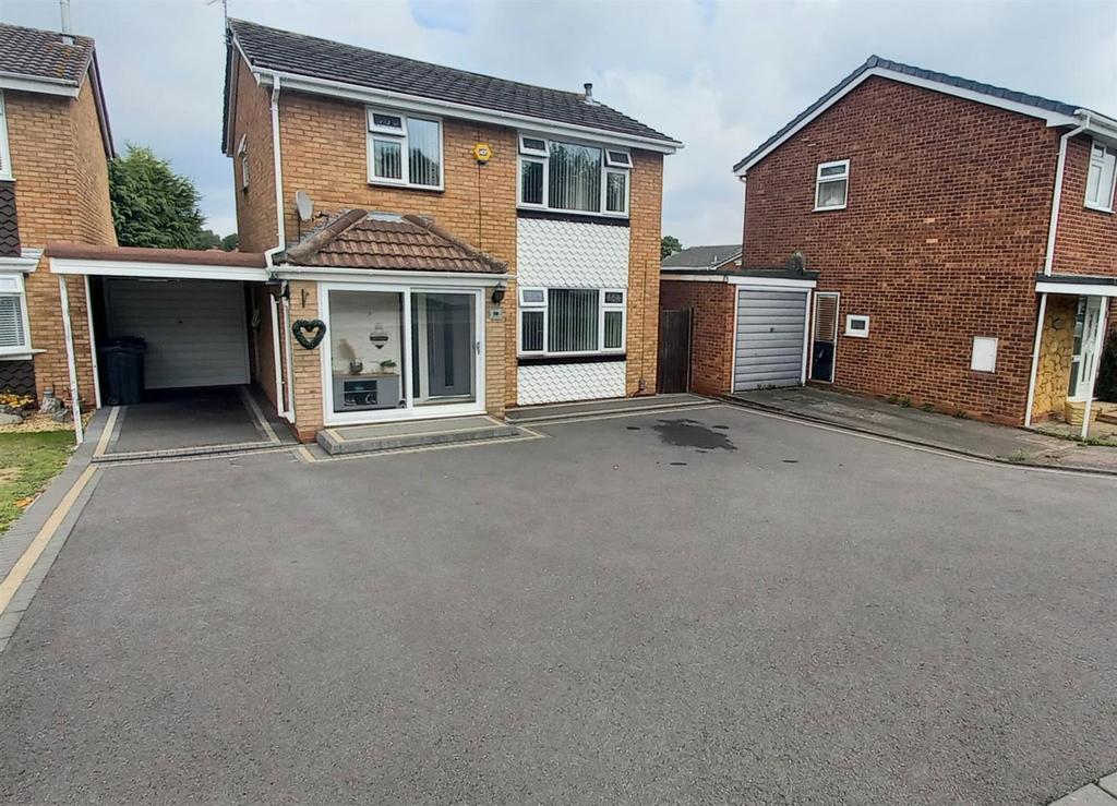 Paddock Drive, Sheldon, Birmingham 3 bed detached house £340,000
