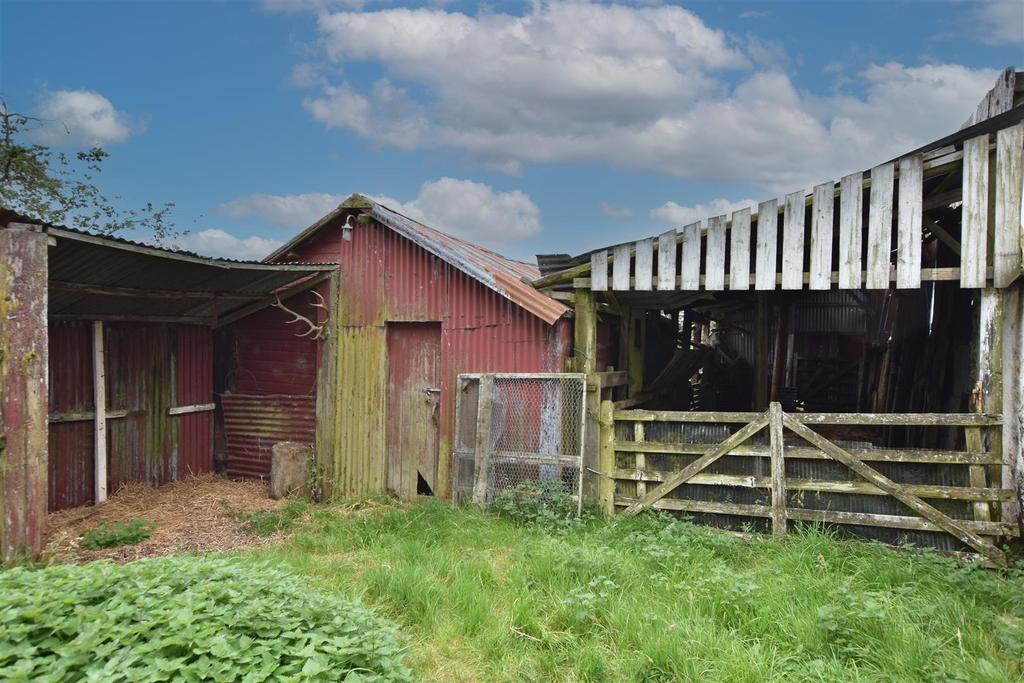 Outbuilding 2.png